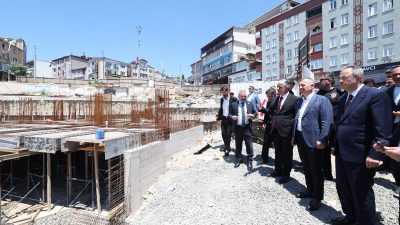 Kocaeli Büyükşehir Belediye Başkanı Tahir Büyükakın, Dilovası’na estetik ve modern