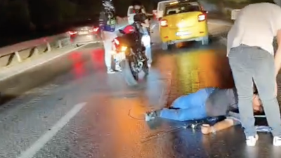 Kocaeli’nin Derince ilçesi yolu üzerinde asfalt üzerine döküldüğü belirtilen yağ