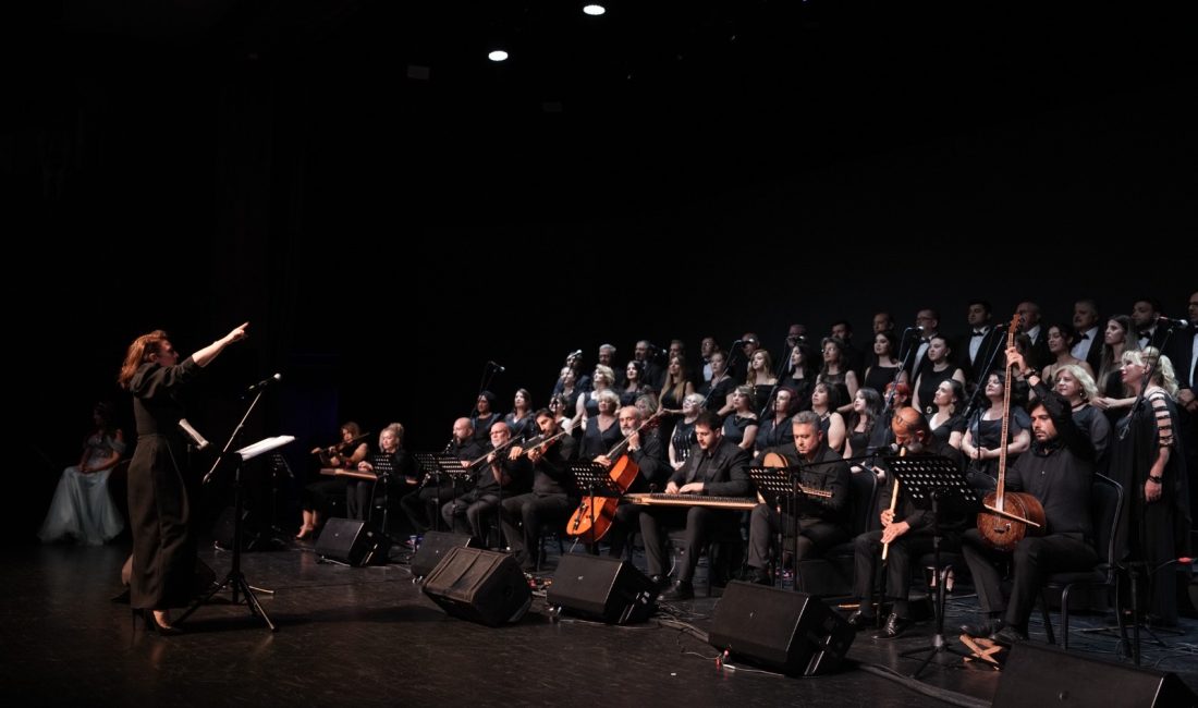 Kocaeli Büyükşehir Belediye Konservatuvarı’nın sevilen topluluklarından Türk Sanat Müziği Korosu