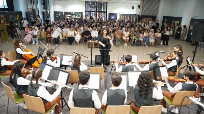 Kocaeli Büyükşehir Çocuk Orkestrası ve Çocuk Korosu, Sanat Galerisi’ndeki konserde