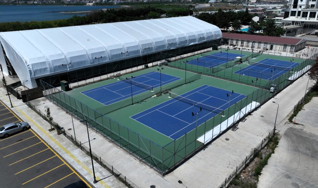Kocaeli Büyükşehir Belediyesi, sporu toplumun her kesimine ulaştırmayı hedefleyen yatırımlarıyla