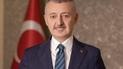 Kocaeli Büyükşehir Belediye Başkanı Tahir Büyükakın, 100. yılını kutladığımız 1
