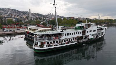 Kocaeli Büyükşehir Belediyesi, yaz sezonunun sevilen etkinliklerinden “Körfez’de Mehtap Turları”
