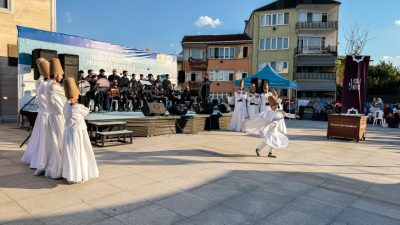 Büyükşehir Belediyesi’nin katkısıyla İzmit Mehmet Ali Paşa Camii’nde gerçekleştirilen “Mâh-ı