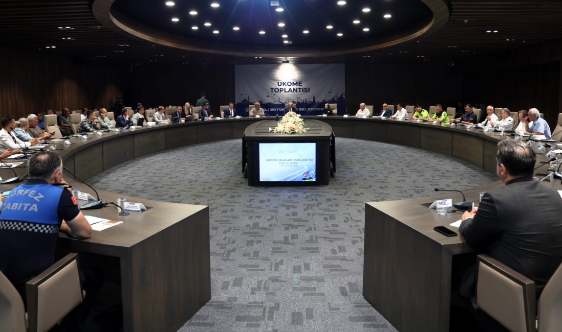 Kocaeli Büyükşehir Belediyesi Ulaşım Koordinasyon Merkezi (UKOME)  toplantısında; trafik güvenliği,