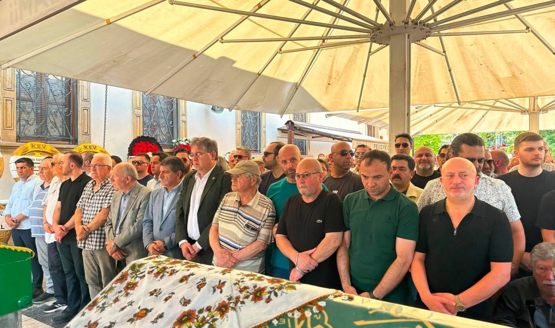 MHP geçmiş dönem İl Disiplin Kurulu Başkanı Fikri Kalaycıoğlu’nun annesi