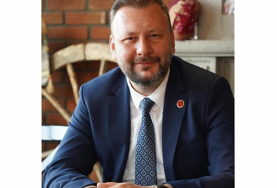 MHP Genel Merkezi'nin kararıyla Kamil Akın Kocaeli İl Başkanlığı görevinden