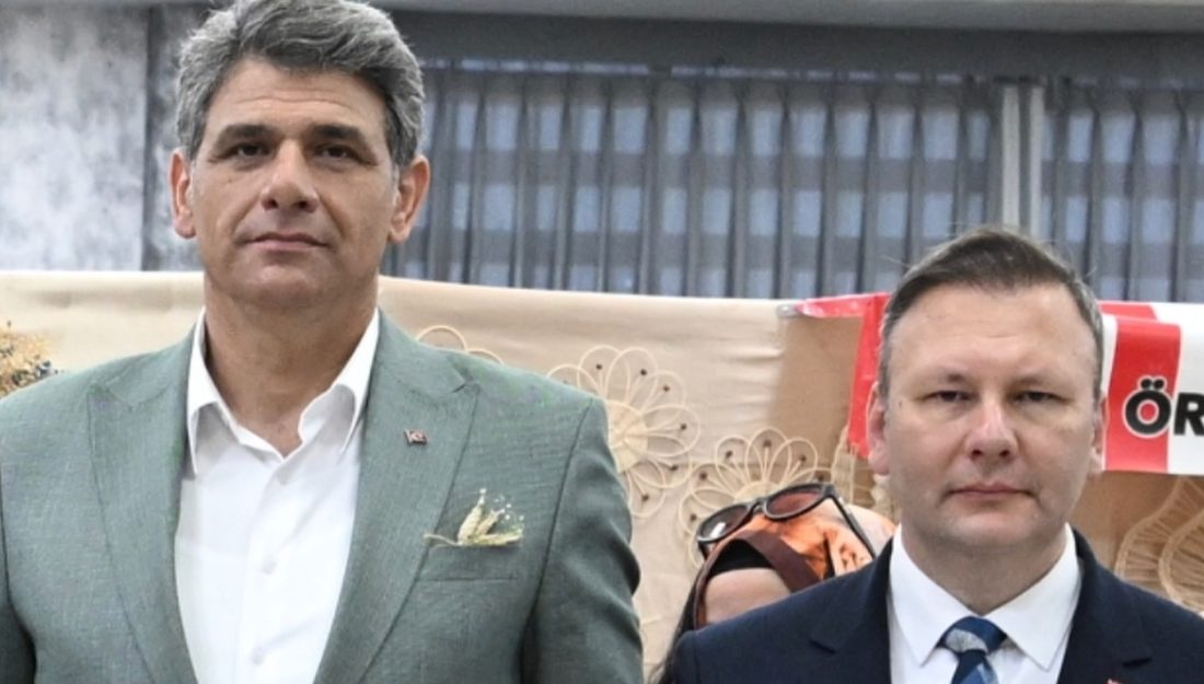 Kartepe Belediye Başkanı Mustafa Kocaman, MHP Kocaeli İl Başkanlığı görevine