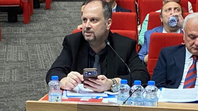 CHP Grup Başkan Vekili Mehmet Ümit Küçükkaya, Büyükşehir Meclisi'nde partili