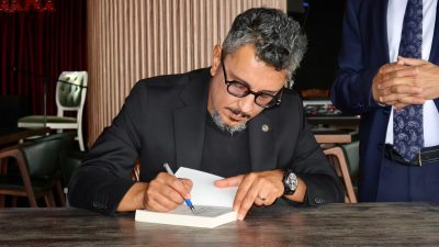 Gazeteci yazar Mevlüt Soysal, yeni romanı "Satu Mare’de Dinle Beni"