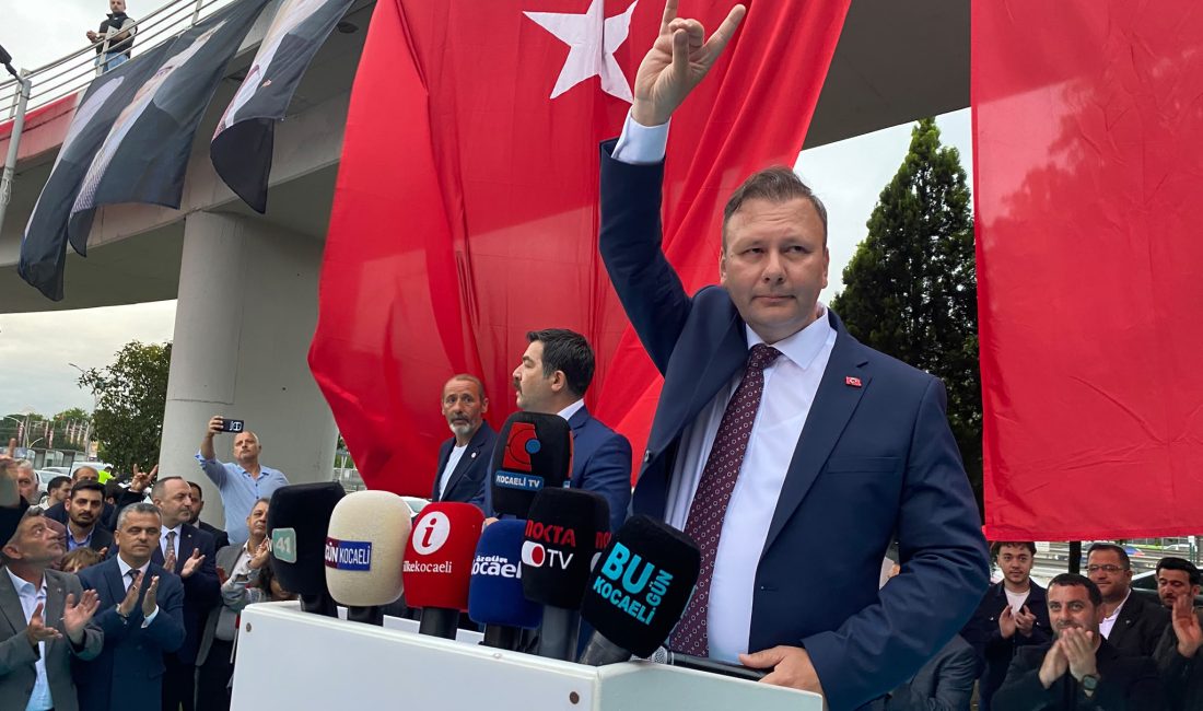 Milliyetçi Hareket Partisi (MHP) Kocaeli İl Başkanlığı tarafından düzenlenen devir