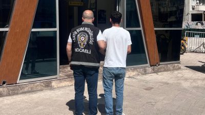 Kocaeli'de polis ekiplerinden kaçamadı! Hırsızlık suçundan hakkında 19 yıl kesinleşmiş