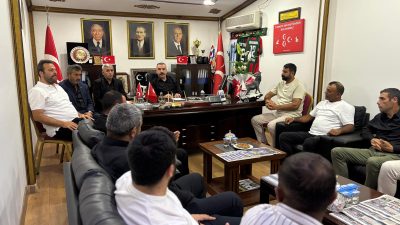 MHP Dilovası İlçe Başkanı Yusuf Turhan, Erzurum Horasanlılar Derneği'ni ağırladı.