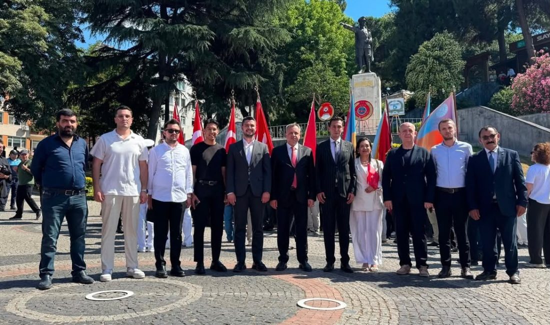 MHP İzmit İlçe Başkanı Av. Serdar Semih Türeyen, göreve gelmesinin