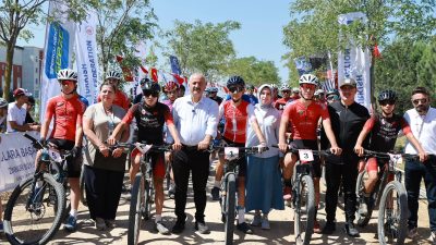 Gebze Belediyesi'nin ev sahipliğinde düzenlenen 4. Uluslararası Dağ Bisikleti Kupası,