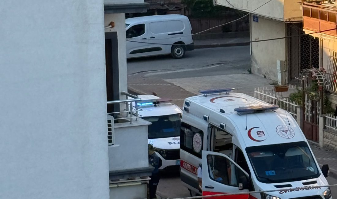 Kocaeli'nin İzmit ilçesi Mehmet Ali Paşa Mahallesi'nde yaşlı adam evinde
