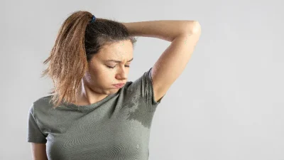 Terleme, vücudun ısı dengesini kurmayı sağlayan normal bir fonksiyon olduğunu