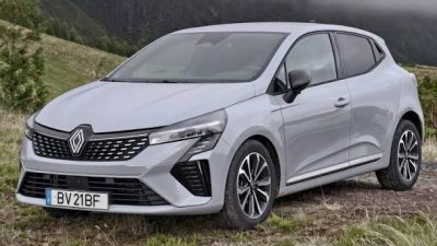 Otomotiv Gazetecileri Derneği'nin düzenlediği "Türkiye'de Yılın Otomobili 2026" yarışmasında Renault