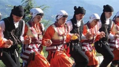 Türk halk kültürünün en önemli miraslarından biri olan horonda yeni