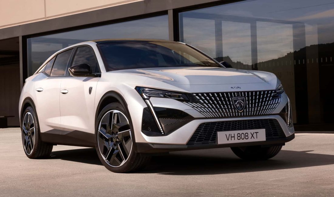 Peugeot, Almanya ve Fransa’da satışlarının yarıdan fazlasını elektrikli modelleriyle gerçekleştirerek