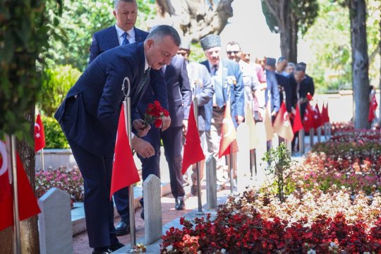 Kocaeli Büyükşehir Belediye Başkanı Tahir Büyükakın, 15 Temmuz Demokrasi ve