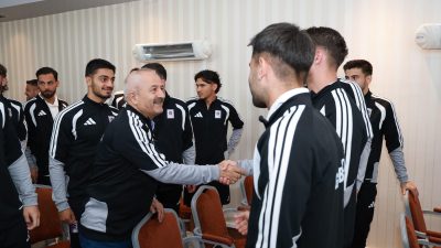 Gebze Belediye Başkanı Zinnur Büyükgöz, yeni sezon hazırlıklarını Bolu'da sürdüren