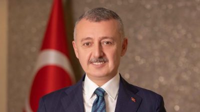 Kocaeli Büyükşehir Belediye Başkanı Tahir Büyükakın, 15 Temmuz hain darbe