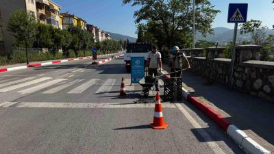 Kocaeli Valiliği’nin kuvvetli sağanak uyarısının ardından Kocaeli Büyükşehir Belediyesi, kent