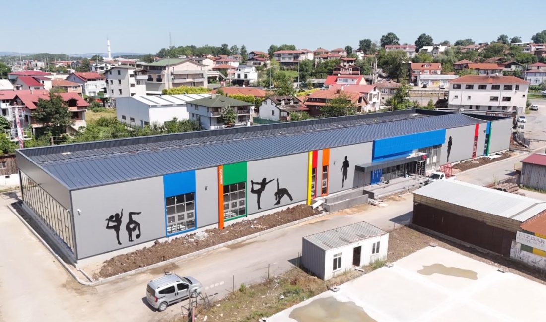 Kartepe Belediyesi tarafından Acısu Mahallesi’nde hayata geçirilen Spor Kompleksi projesinde