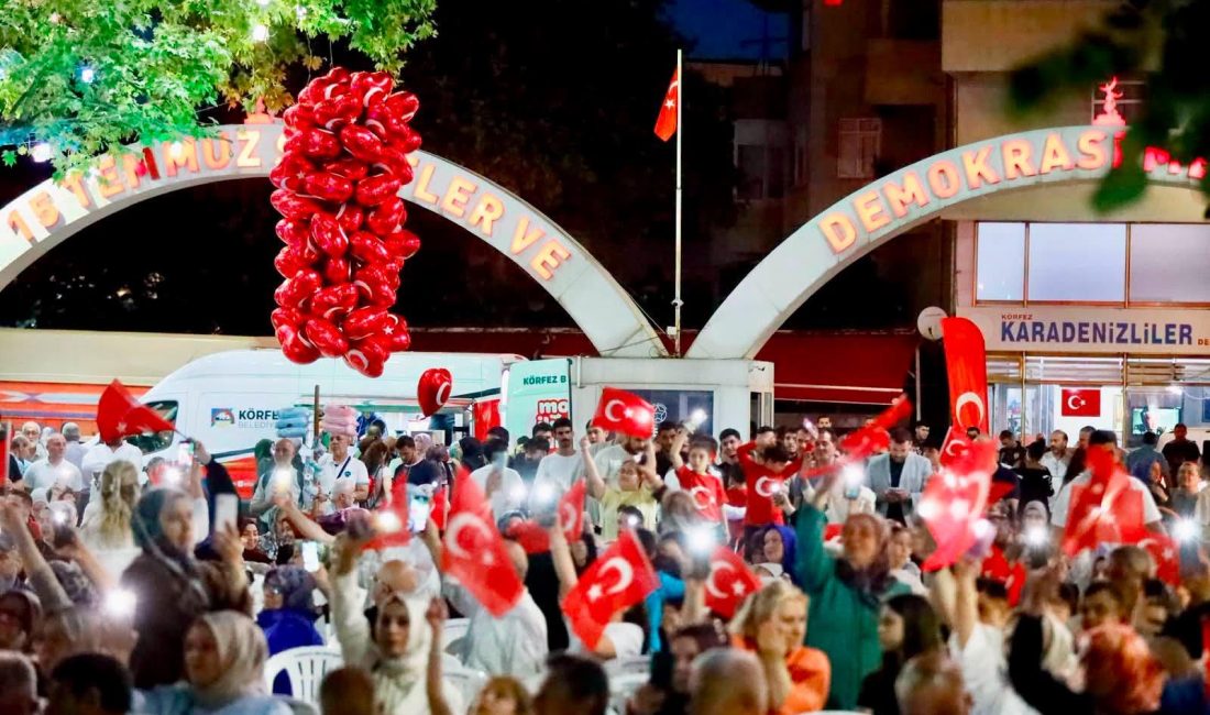 Körfezliler, 15 Temmuz hain darbe girişiminin 10.yılında da meydanlardaydı. Körfez