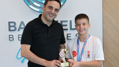 15 Temmuz Süper Minikler Judo Türkiye Şampiyonası’nda Türkiye şampiyonu olan