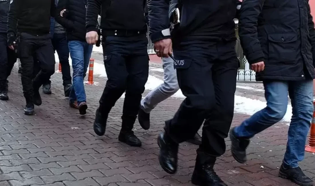 Fetullahçı Terör Örgütüne (FETÖ/PDY) yönelik MİT ve polis ekiplerince İstanbul