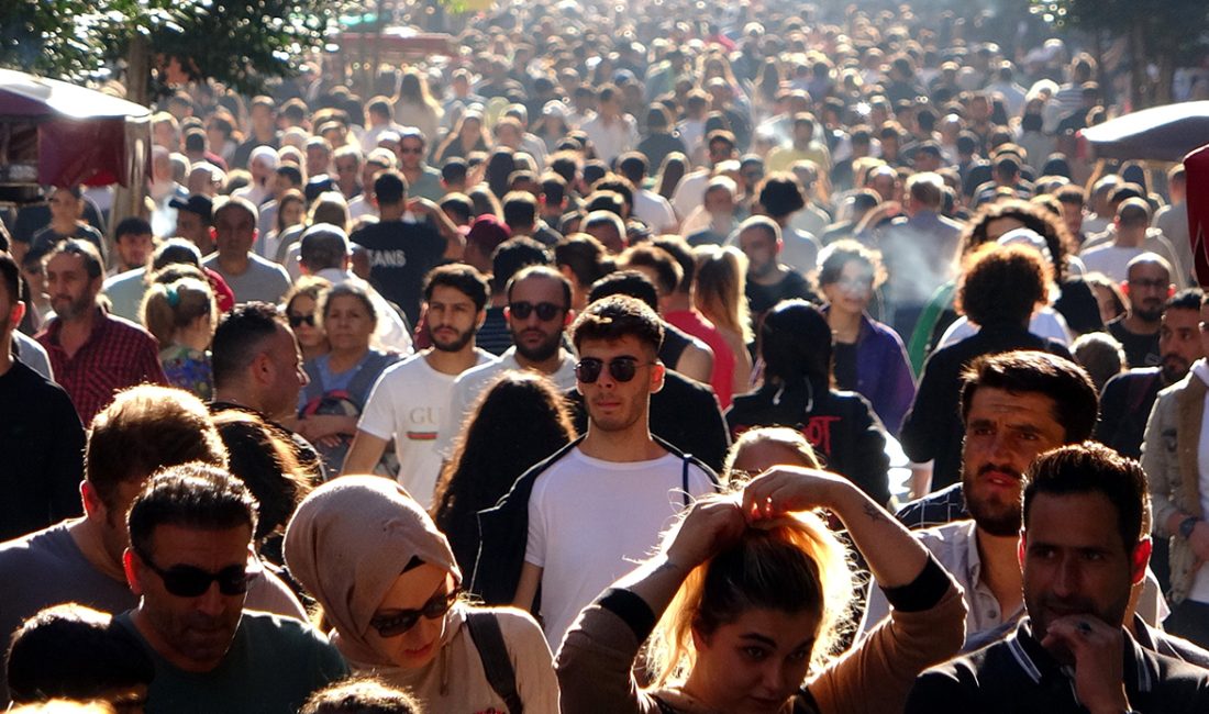 Türkiye, 86 milyon 92 bin 168 kişi ile 194 ülke