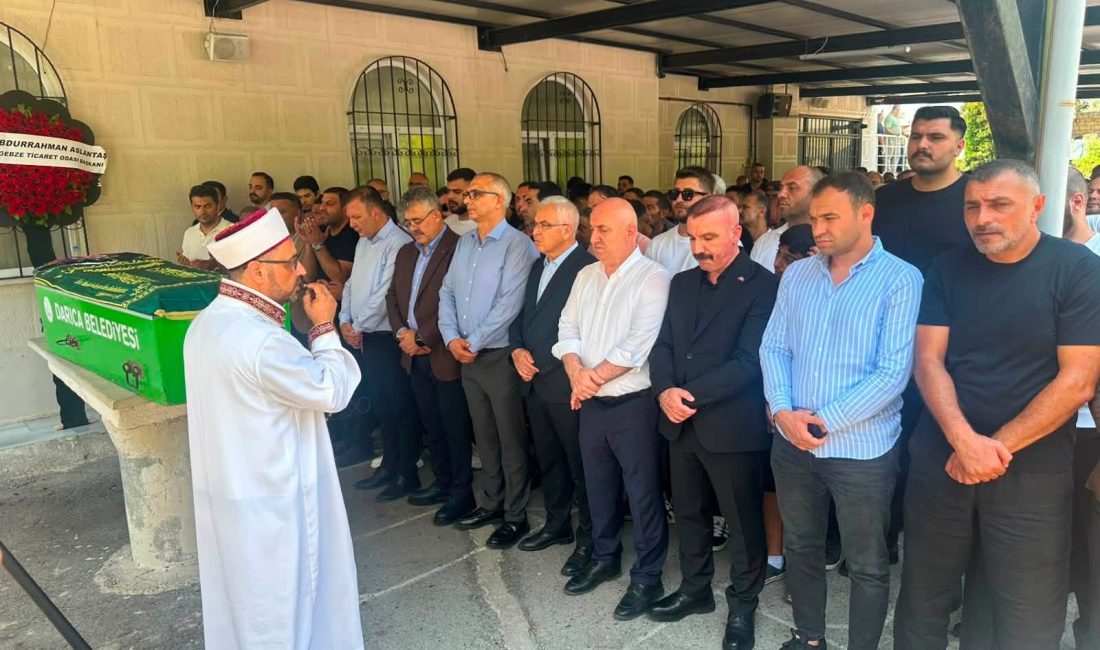 MHP Darıca İlçe Başkanı Yavuz Furunci’nin vefat eden annesi İpek