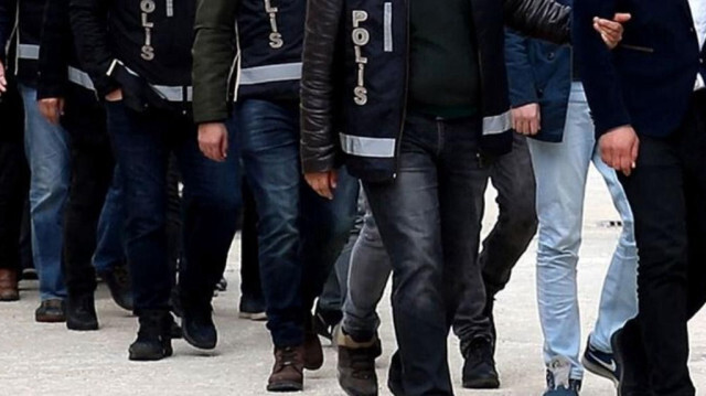 Kocaeli'de polis ekiplerinin terör örgütü FETÖ/PDY'ye yönelik operasyonunda 9 şüpheli