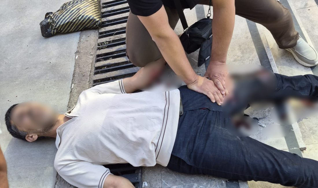 Kocaeli'de alacak-verecek meselesi nedeniyle çıktığı ileri sürülen olayda kasklı saldırgan,