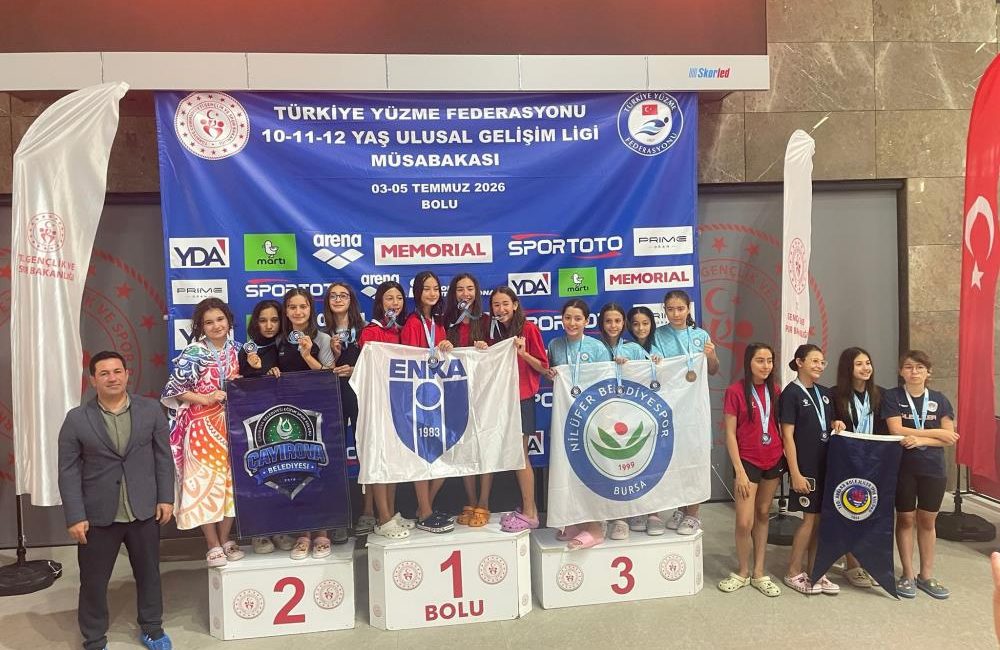 Bolu'da düzenlenen Türkiye Yüzme Federasyonu 10-11-12 Yaş Ulusal Gelişim Ligi