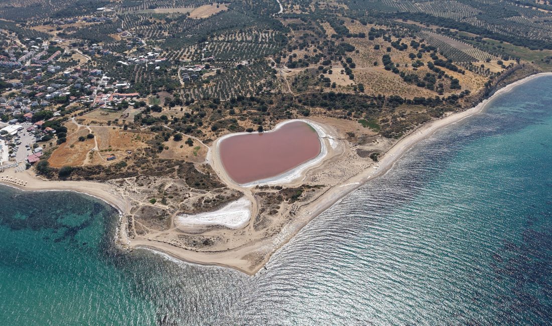 Çanakkale'de Alexandria Troas Antik Kenti'nin 2 bin yıllık iç limanı
