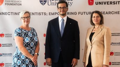 Sabri Ülker Vakfı öncülüğünde Newcastle Üniversitesi ve Hacettepe Üniversitesi arasında
