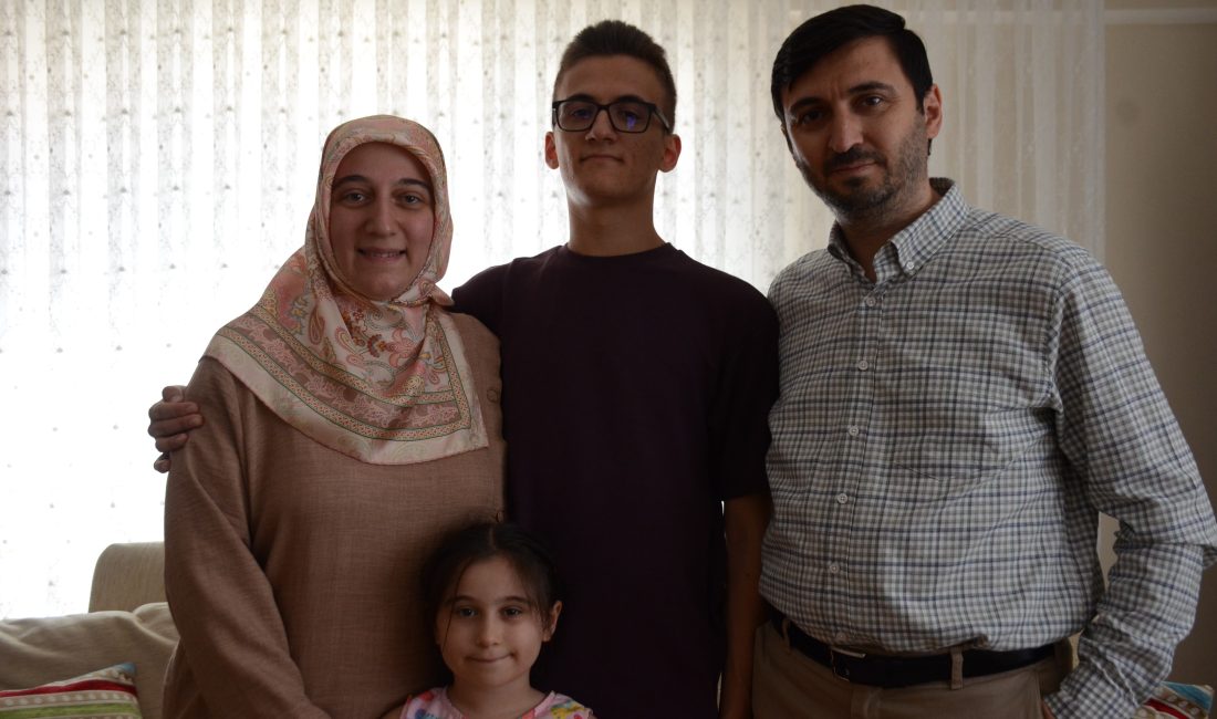 2026 YKS'de TYT'de tam puan alarak Türkiye birincileri arasına giren