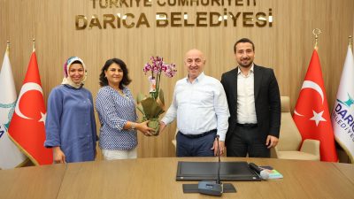 Darıca Belediye Başkanı Muzaffer Bıyık, DARKDER yönetimiyle gerçekleştirdiği görüşmede afetlere