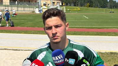 Kocaelispor’un genç futbolcusu Ege Bilim, yeni sezon öncesi kamp çalışmalarını