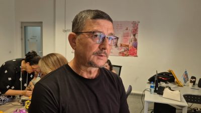 Tekirdağ’da yaşayan 54 yaşındaki İlyas Akman, erkeklerde nadir görülen meme