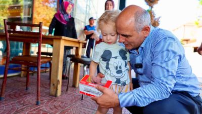 Körfez Belediye Başkanı Şener Söğüt, kırsal mahalle ziyaretleri kapsamında Sevindikli