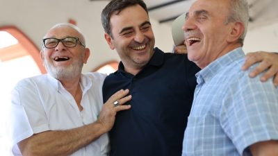 Başiskele Belediye Başkanı M. Yasin Özlü, gönül belediyeciliği anlayışı kapsamında