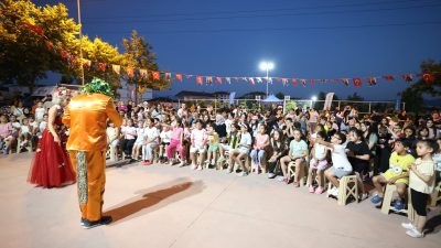 Derince Belediyesi’nin düzenlediği Mahalle Şenlikleri, Çınarlı Mahallesi’ndeki Hüseyin Gülseven Parkı’nda