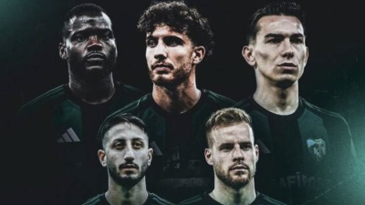 Kocaelispor, sözleşmesi sona eren ve kiralık olarak forma giyen toplam
