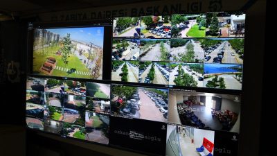 Kocaeli Büyükşehir Belediyesi, kent genelinde hayata geçirdiği millet bahçelerinde güvenliği