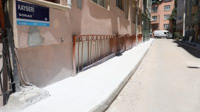 
İzmit Belediyesi Fen İşleri Müdürlüğü, Turgut ve Kozluk mahallelerinde gerçekleştirdiği