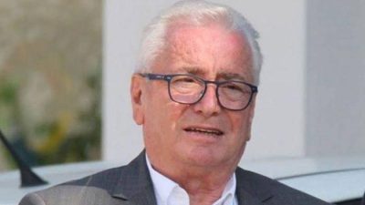 CHP'nin eski milletvekili ve eski İzmit Belediye Başkanı Sefa Sirmen,